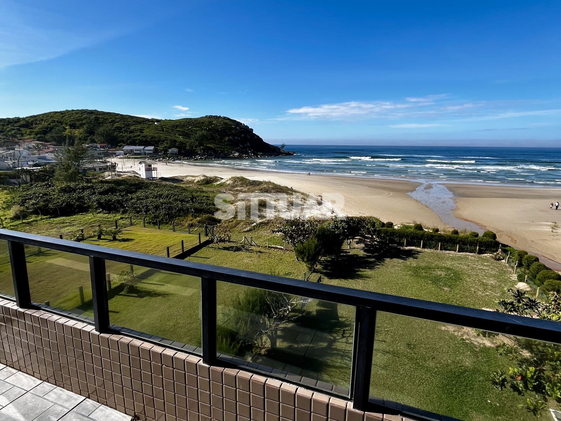 Apartamento Frente-Mar à Venda - Praia de Itapirubá/SC