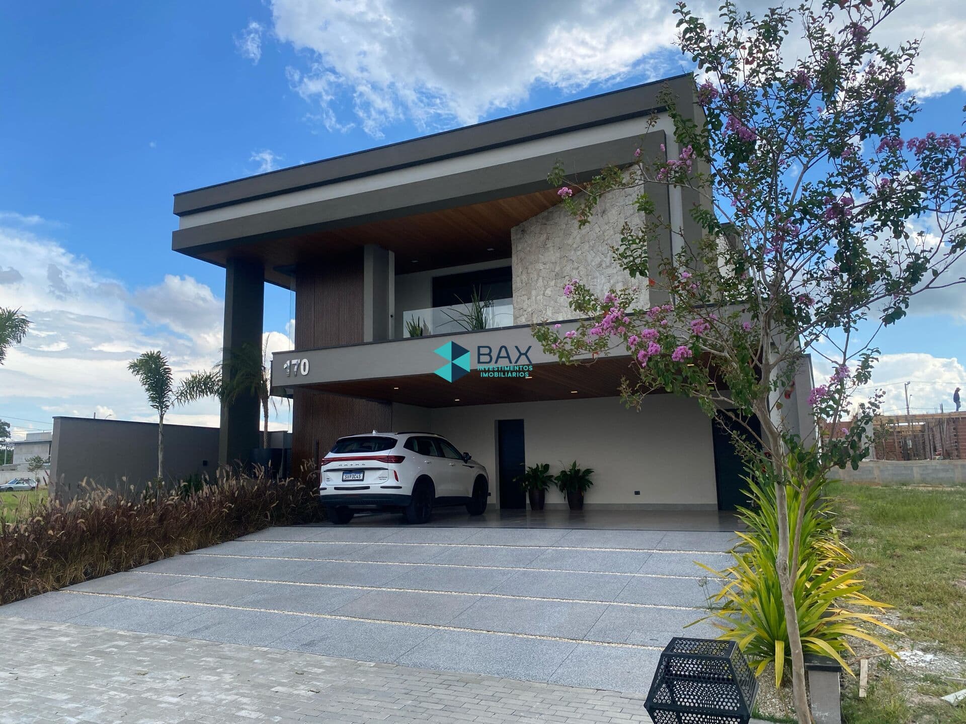 Casa Alto Padrão mobiliada no Condomínio Jardim das Nações em São José dos Campos/SP