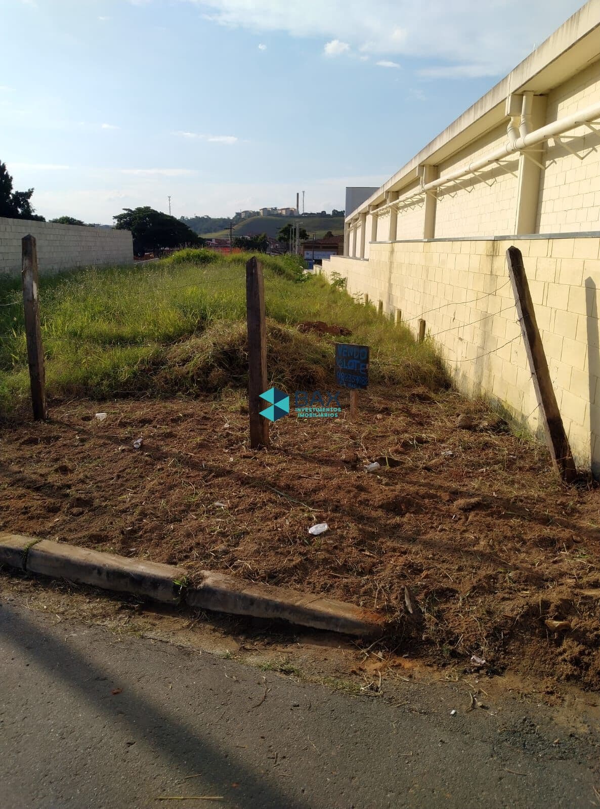 Lote/Terreno em Jacareí - Cidade Salvador