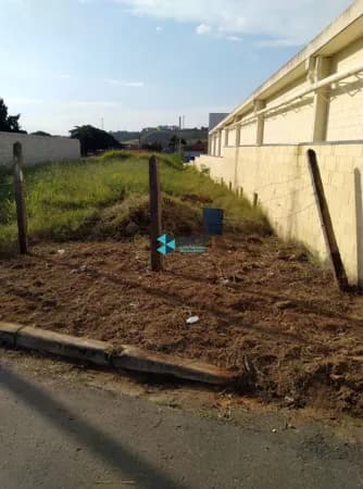Lote/Terreno em Jacareí - Cidade Salvador