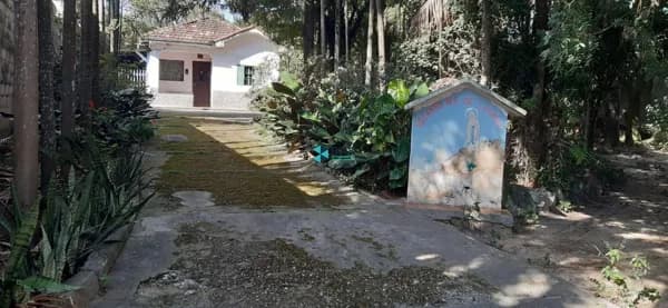 Fazenda/Sítios/Chácaras em Caçapava - Vera Cruz