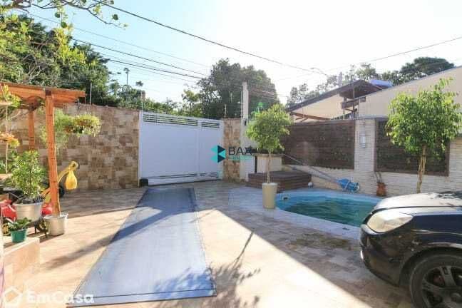 Casa em São José dos Campos - Jardim Motorama