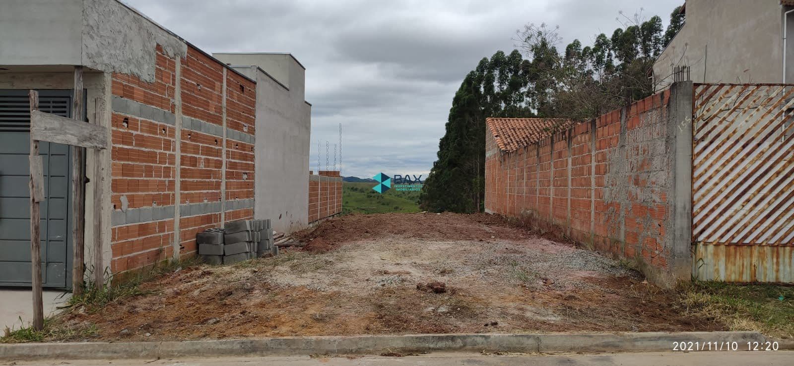 Lote/Terreno em Jacareí - Jardim Sant'Anna do Pedregulho