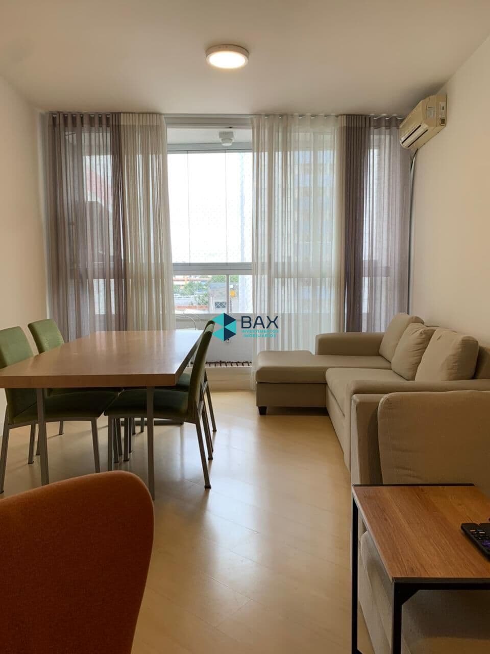 Apartamento Edifício Di Varese - Parque Residencial Aquarius/São José dos Campos