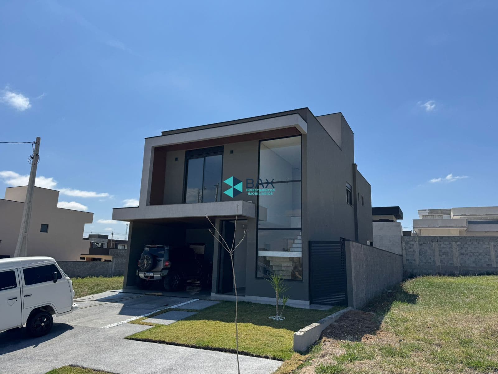 Casa Alto Padrão em condomínio Zona Leste de São José dos Campos