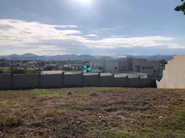 Terreno Alto Padrão - Condomínio Mônaco - Urbanova - 895 m2