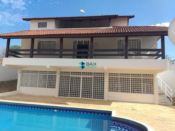 Casa em São José dos Campos - Jardim Torrão de Ouro