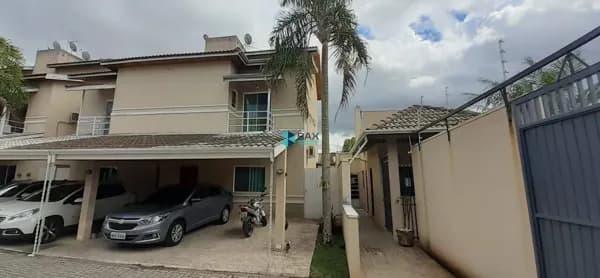 Casa em Jacareí - Jardim Santa Maria