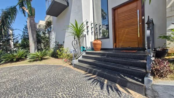 Casa em São José dos Campos - Condomínio Residencial Jaguary