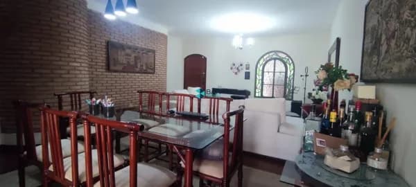 Casa em Caçapava - Centro
