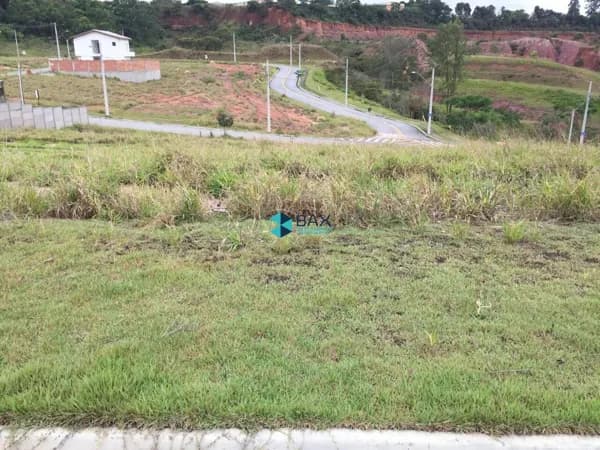 Terreno - Jardim Portal dos Pássaros - 175 m² declive