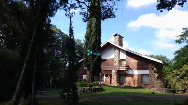 Fazenda/Sítios/Chácaras em São José dos Campos - Jardim Torrão de Ouro