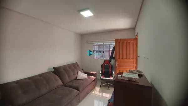 Casa em São José dos Campos - Jardim São Vicente