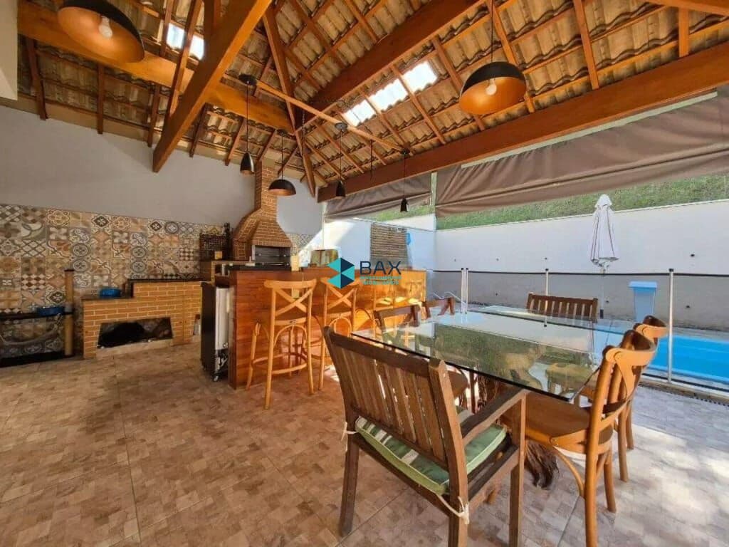 Casa em São José dos Campos - Urbanova I