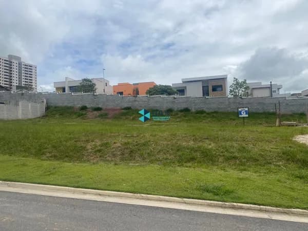 Lote/Terreno em São José dos Campos - Urbanova