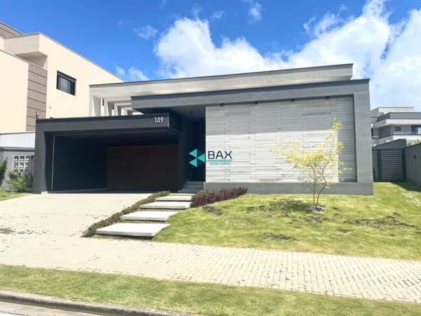 Casa em São José dos Campos - Urbanova