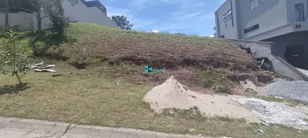 Lote/Terreno em São José dos Campos - Condomínio Reserva do Paratehy