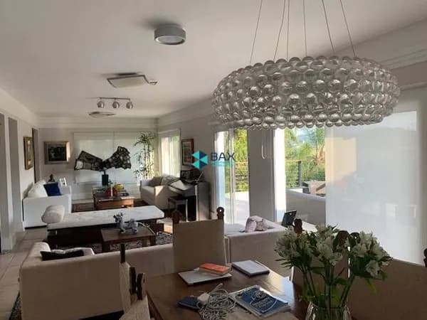 Casa em São José dos Campos - Bosque dos Eucaliptos