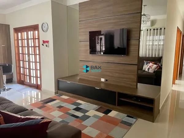 Casa em Jacareí - Villa Branca