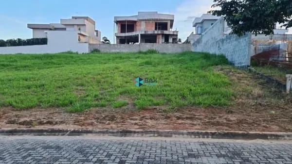 Lote/Terreno em Caçapava - Condomínio Residencial Ecopark Bourbon