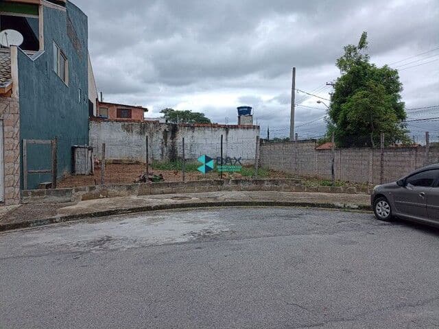Lote/Terreno em Jacareí - Residencial Santa Paula
