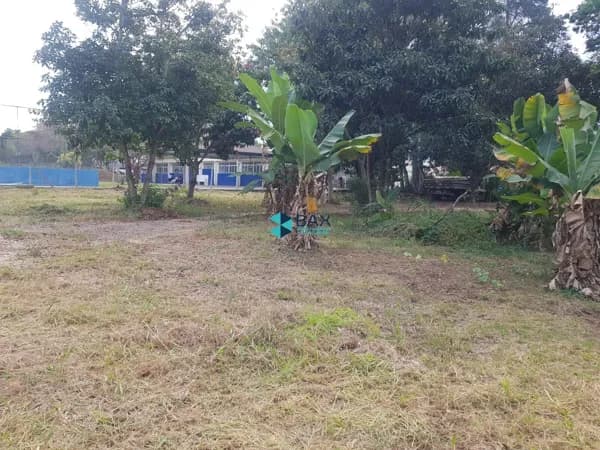 Lote/Terreno em São José dos Campos - Putim