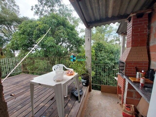 Casa em São José dos Campos - Vila São Geraldo