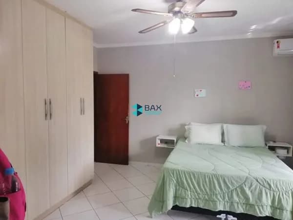 Casa em São José dos Campos - Residencial Bosque dos Ipês