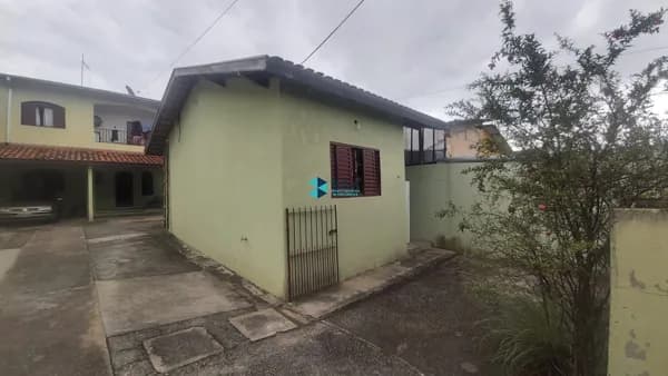 Casa em São José dos Campos - Parque Novo Horizonte