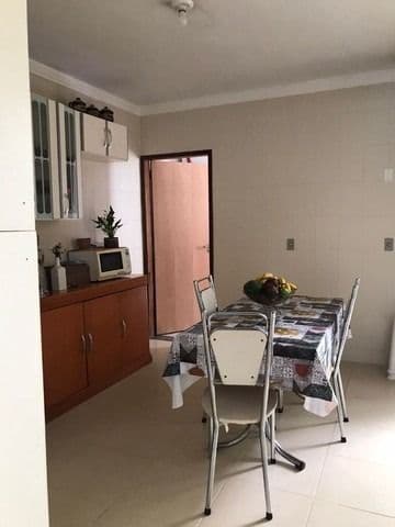 Casa em São José dos Campos - Jardim Alvorada
