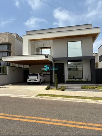 Casa em São José dos Campos - Condomínio Residencial Floresta