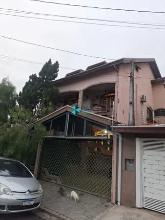 Sobrado em São José dos Campos - Parque Santa Rita