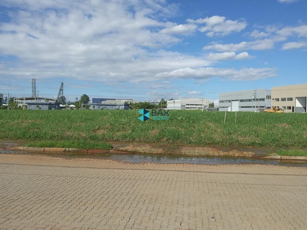 Lote/Terreno em Jacareí - Rio Abaixo