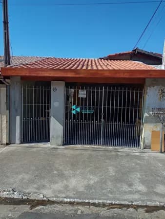 Casa em São José dos Campos - Jardim Americano