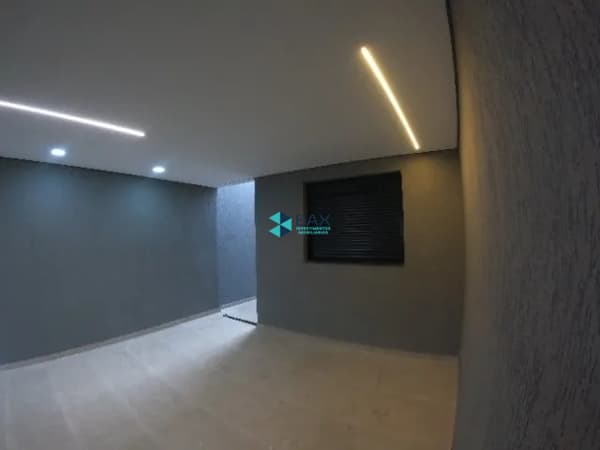 Casa em São José dos Campos - Jardim Motorama