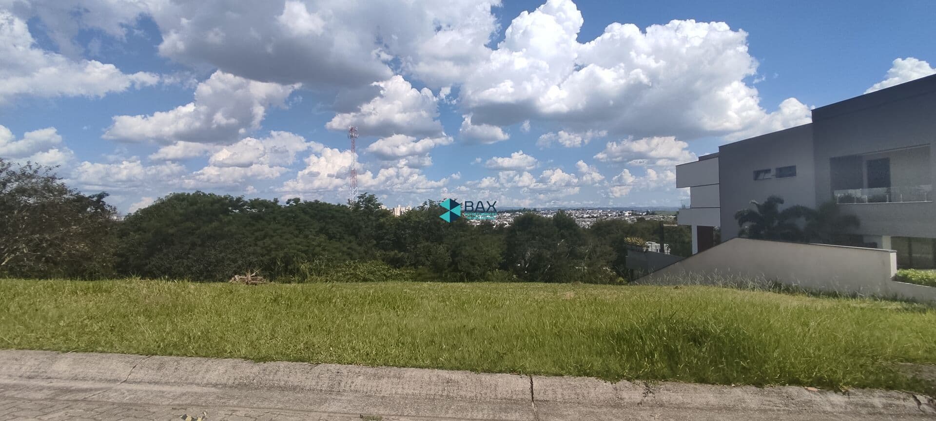 Terreno Alto Padrão- Reserva Paratehy Norte - Urbanova - 1385 m² Terreno