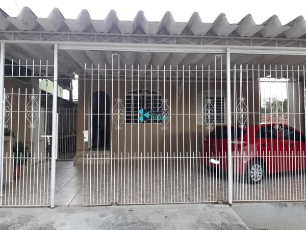 Casa - Bosque dos Eucaliptos - 250m2 Área do Terreno - 196 m2 Área Construida - 5Dorm - 3Vaga - R$ 855.000,00