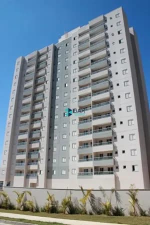 APARTAMENTO COM 2 DORMITÓRIOS SENDO UMA SUITE, SALA, COZINHA E SACADA COM CHURRASQUEIRA