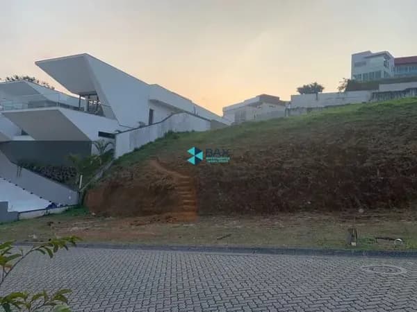 Lote/Terreno em São José dos Campos - Urbanova