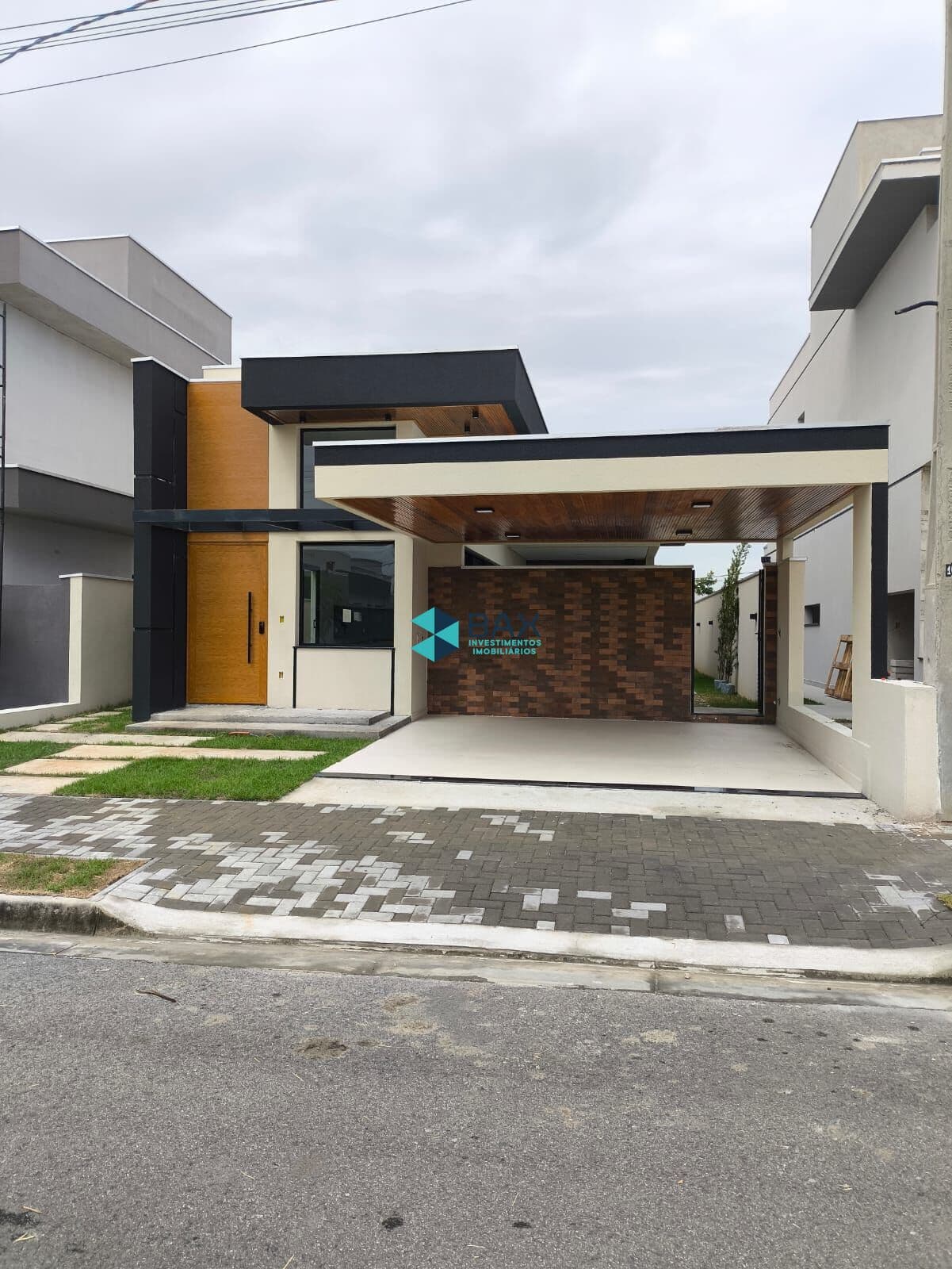 Casa em São José dos Campos - Ronda