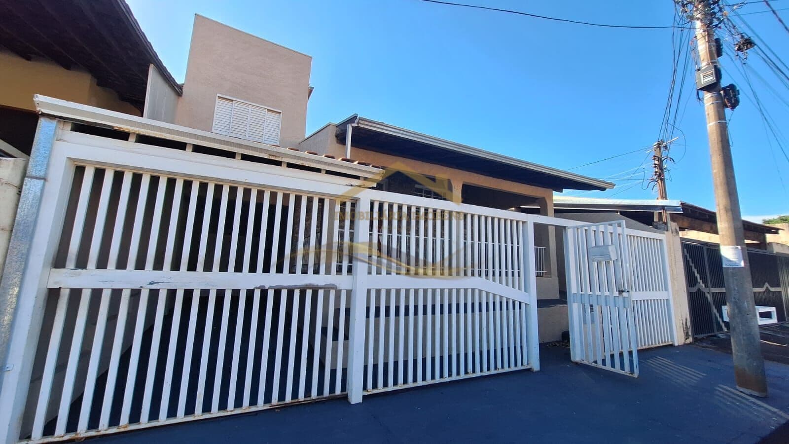SOBRADO-CECAP- 03 DORM. SUITE- R$ 1.500,00