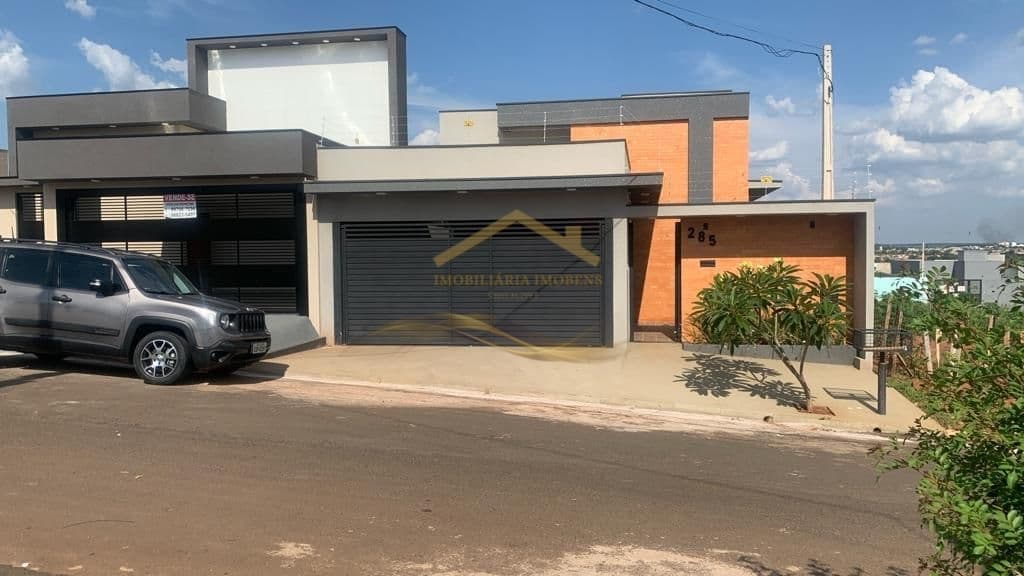 CASA À VENDA EM OLIMPIA- R$ 750 MIL