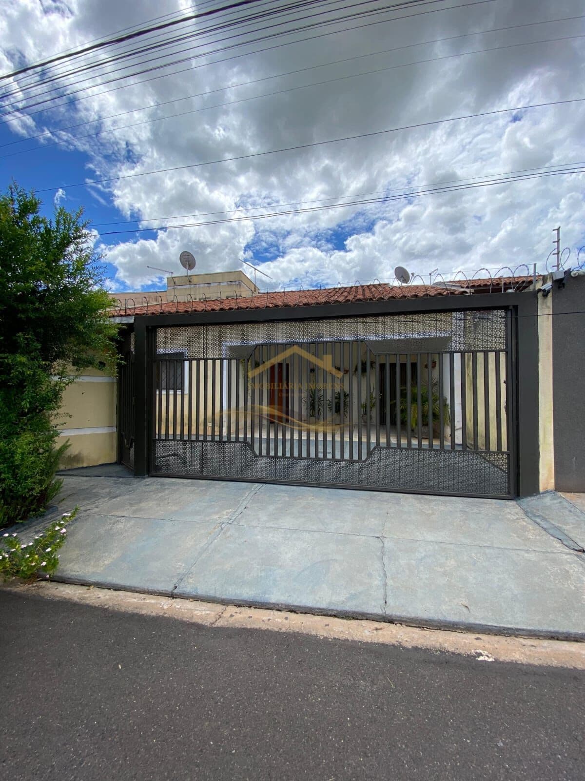 CASA VENDE-SE- RESIDENCIAL PALESTRA- R$ 480 MIL