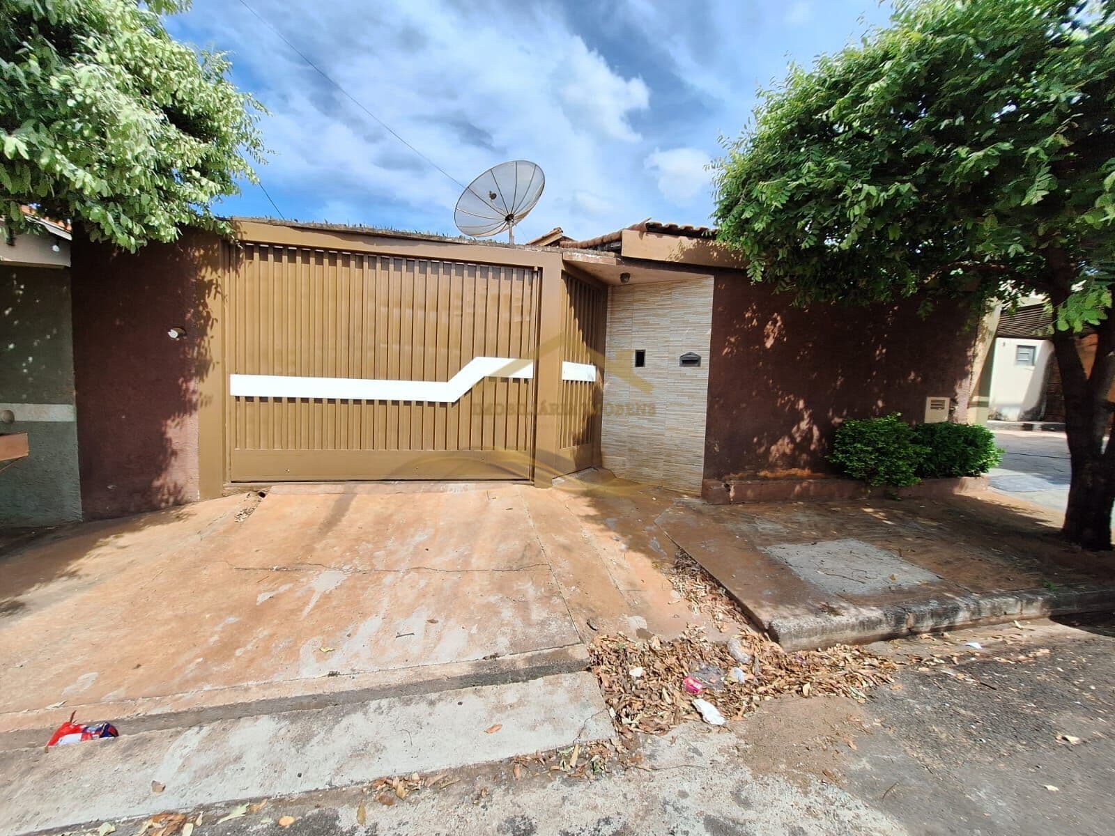 CASA 02 DORM. VENDE-SE - BAIRRO JARDIM ARROYO