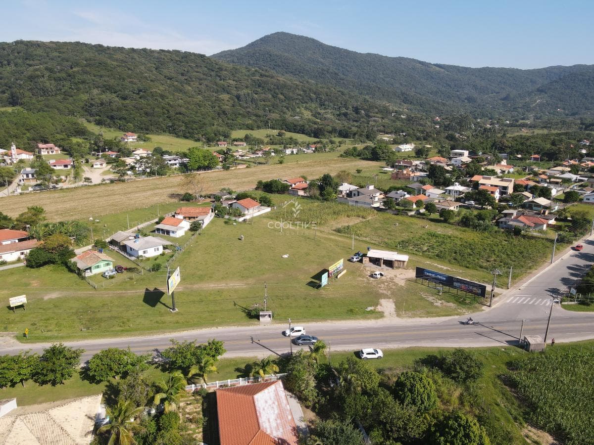 Terreno à venda no bairro Palhocinha em Garopaba/SC