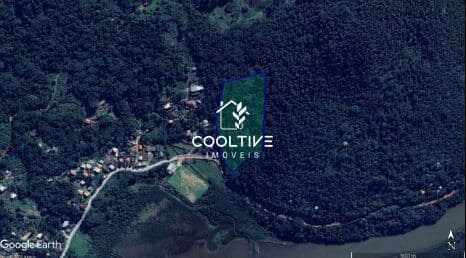 Lote/Terreno em Garopaba - Macacu