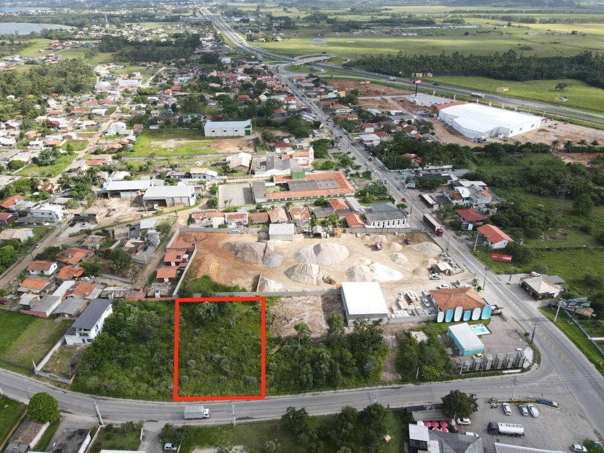 Terreno à venda no bairro Araçatuba em Imbituba/SC