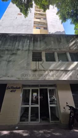 🏢 Apartamento Amplo no Centro do Recife