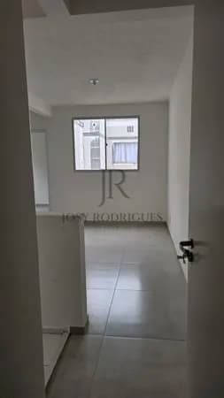 Apartamento Recém-Reformado