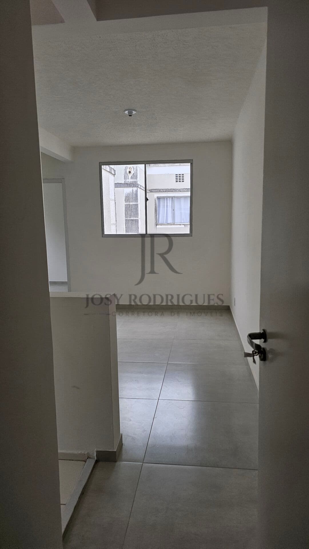Apartamento Recém-Reformado